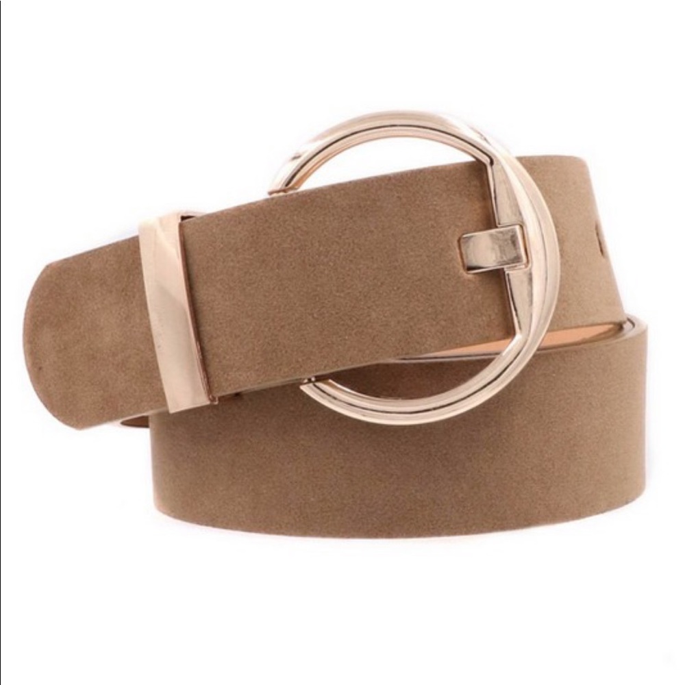 NEW IN! 🍁 Tawnie Taupe Belt - Picture 3 of 3